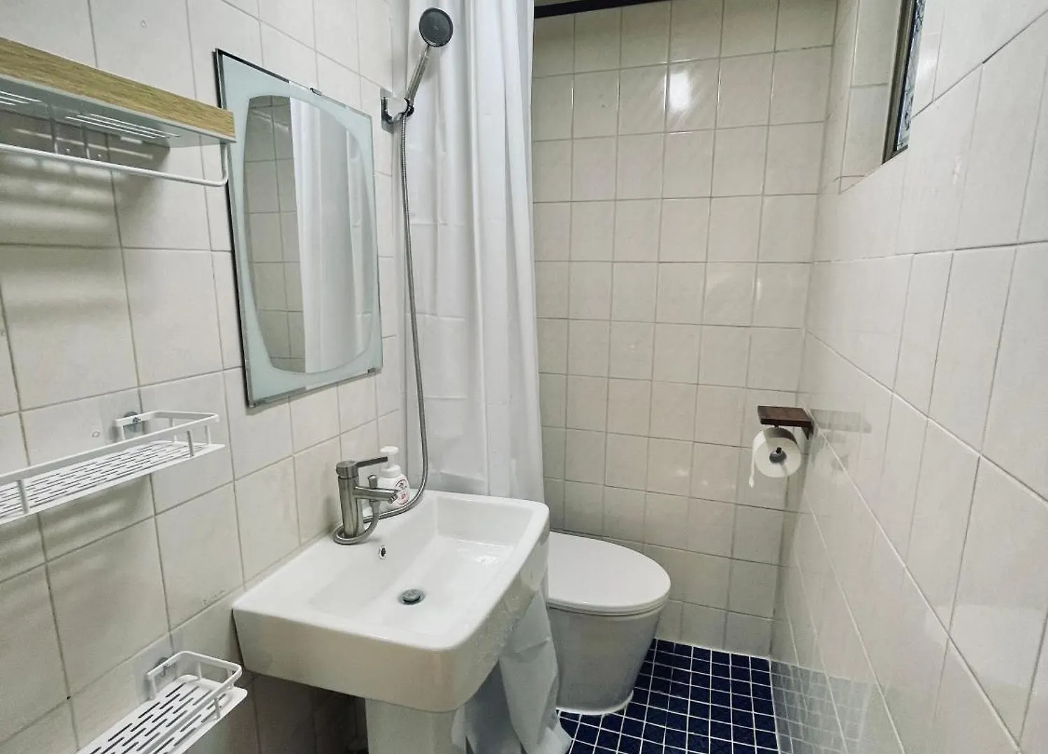 Woody House In Hongdae, Sinchon Hotel Seoul